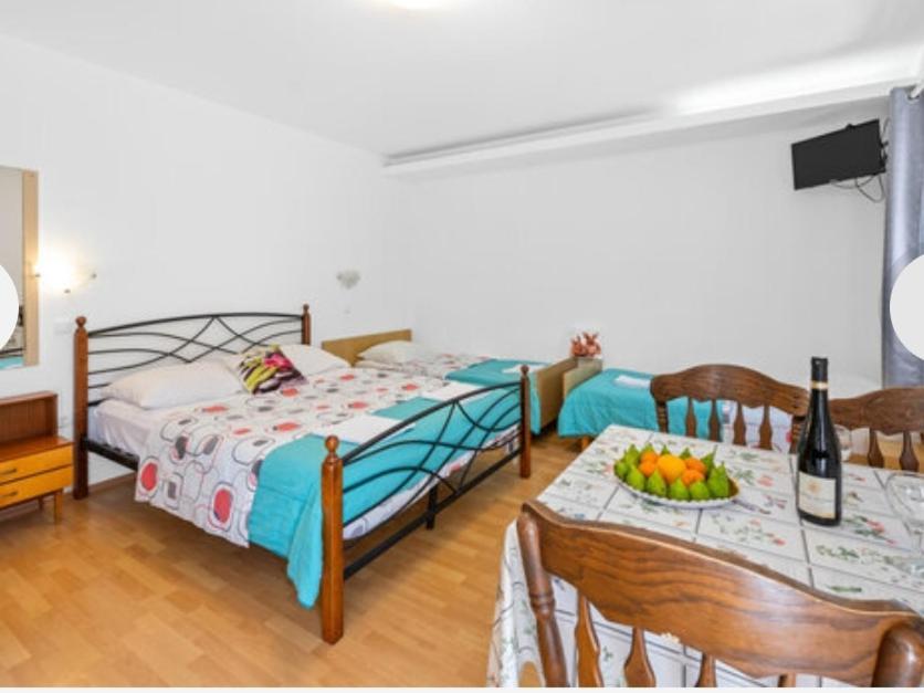 Kaja House Apartments Lozovac Eksteriør billede