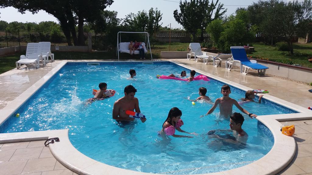 Kaja House Apartments Lozovac Eksteriør billede