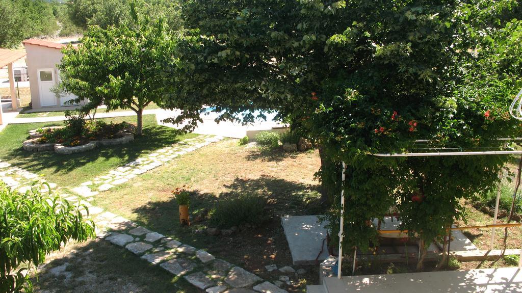 Kaja House Apartments Lozovac Eksteriør billede