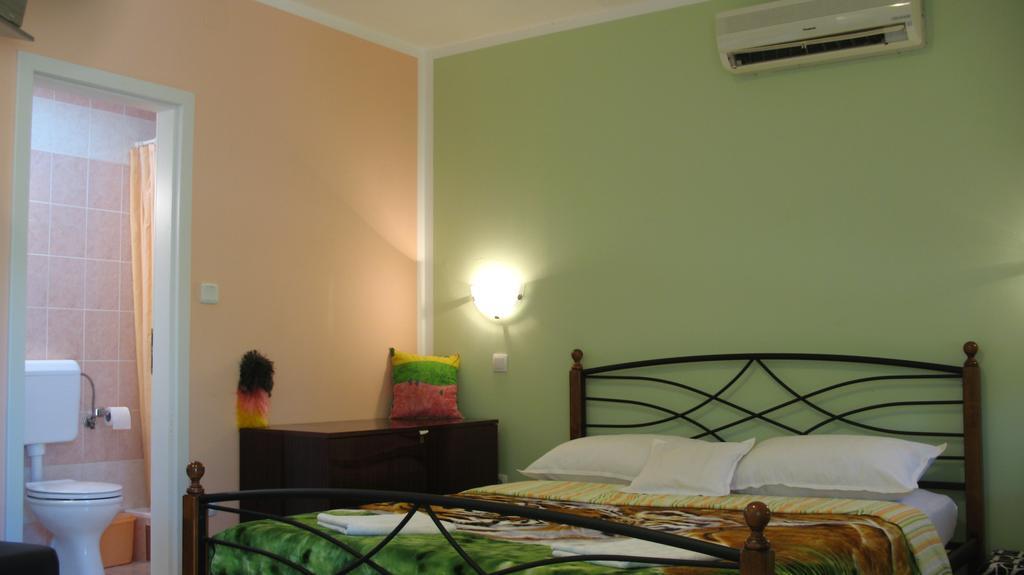 Kaja House Apartments Lozovac Eksteriør billede
