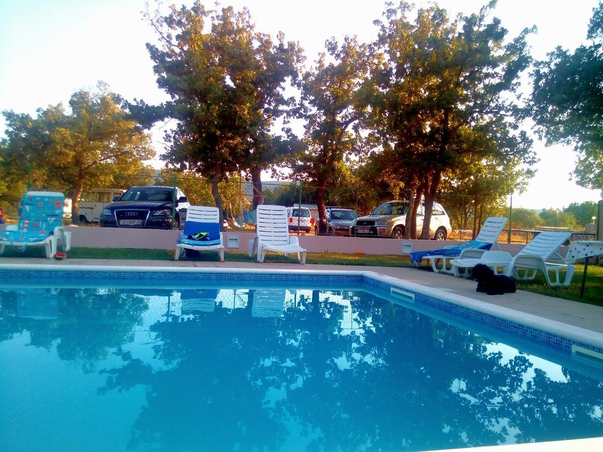 Kaja House Apartments Lozovac Eksteriør billede