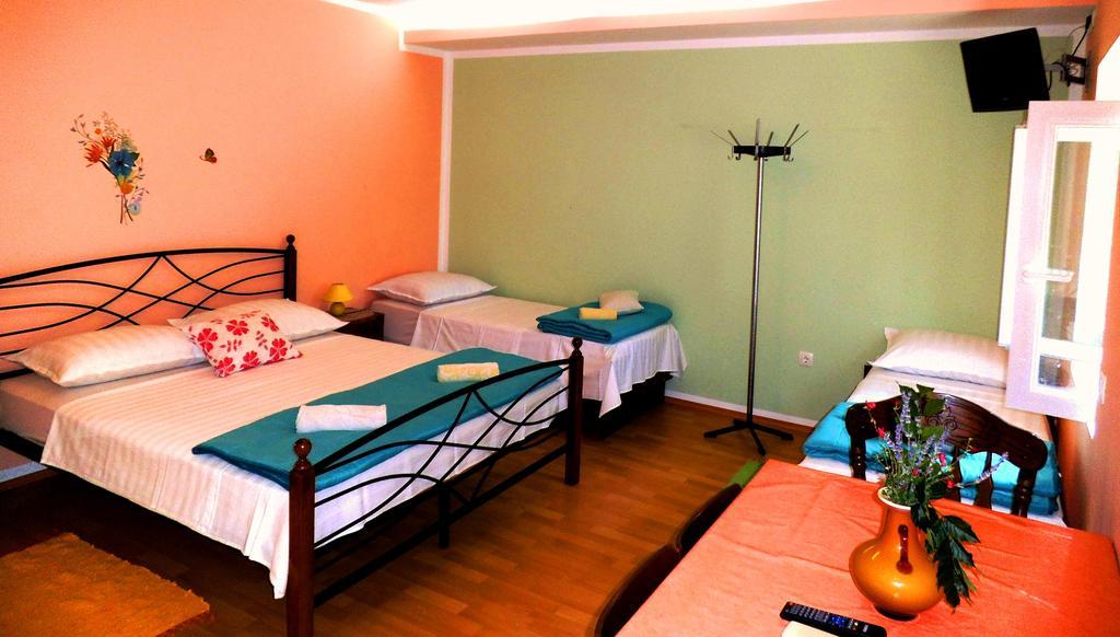 Kaja House Apartments Lozovac Værelse billede